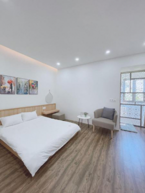 Moon House Da Nang